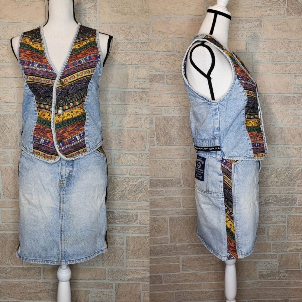ABSOLUTELY NO! 80's 90's Embroidered Denim Vest Skirt Set